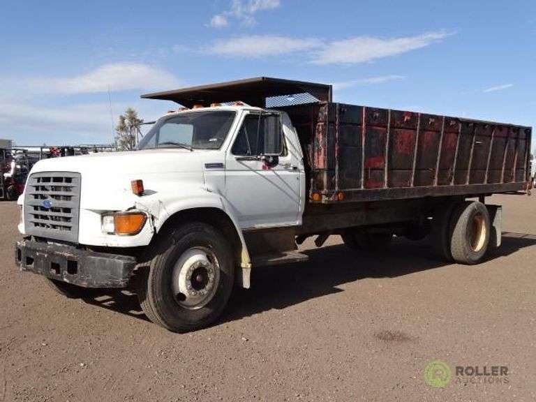 1997 FORD F700 S/A Stake Body Dump Truck, V8 Gas Engine, Automatic, 20
