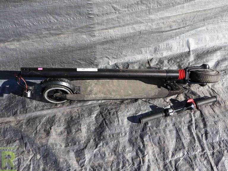 EScooter KS6B Electric Scooter (Damaged. No Charger) Roller Auctions