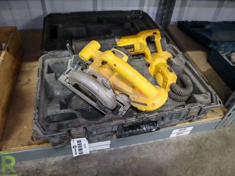 DeWalt DC390 18V Trim Saw, DC385 Reciprocating Saw and DW919 Work Light