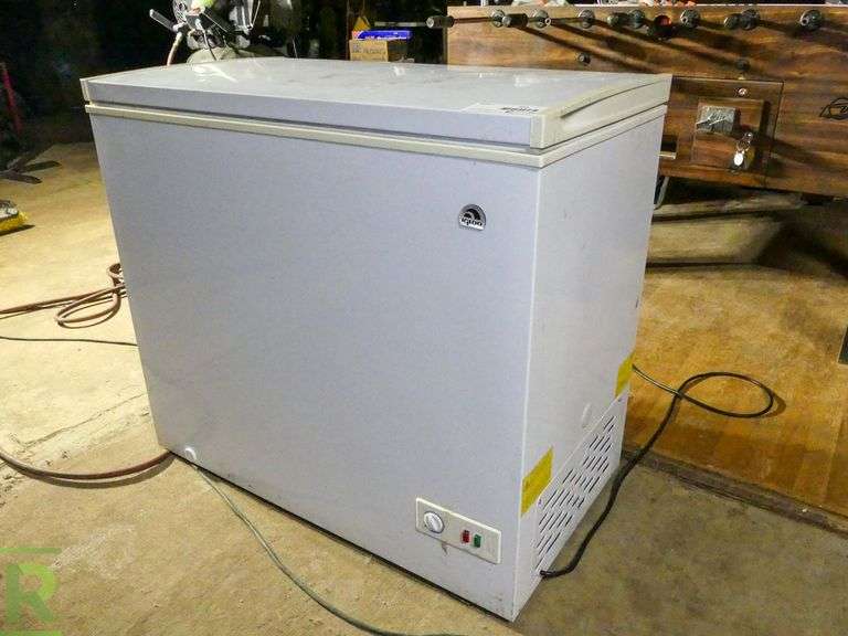 Igloo FRF710SM Chest Freezer Roller Auctions