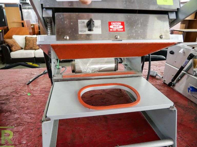 Form Plastics AL400 Heat Seal Lidding Machine Roller Auctions