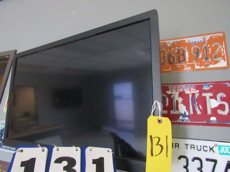 31" WESTINGHOUSE TV, WALL MOUNTED Rosen Systems