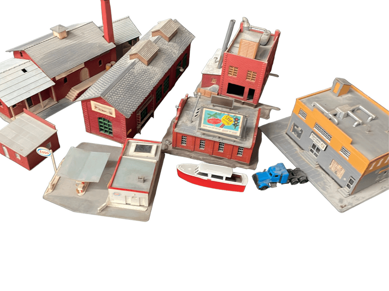 Model Train Accessories reSettled Life