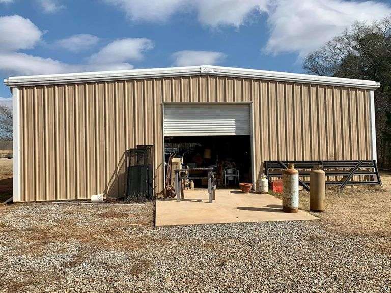 Fayetteville Barn Auction BHHS GA Properties Auction Group