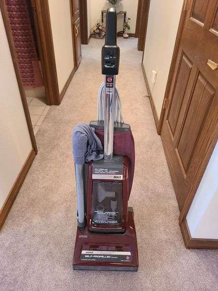 Hoover Power Max Vacuum, Self-Propelled, HD - Schmid Auction