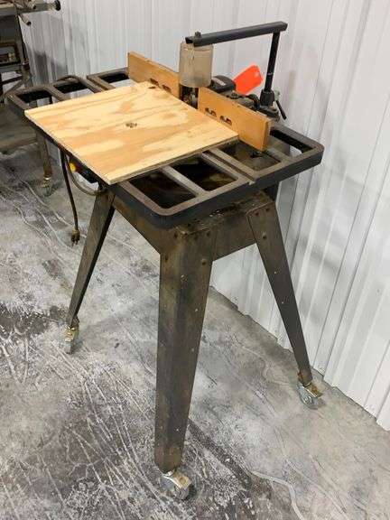 Craftsman wood shaper with stand - Schneider Auctioneers LLC
