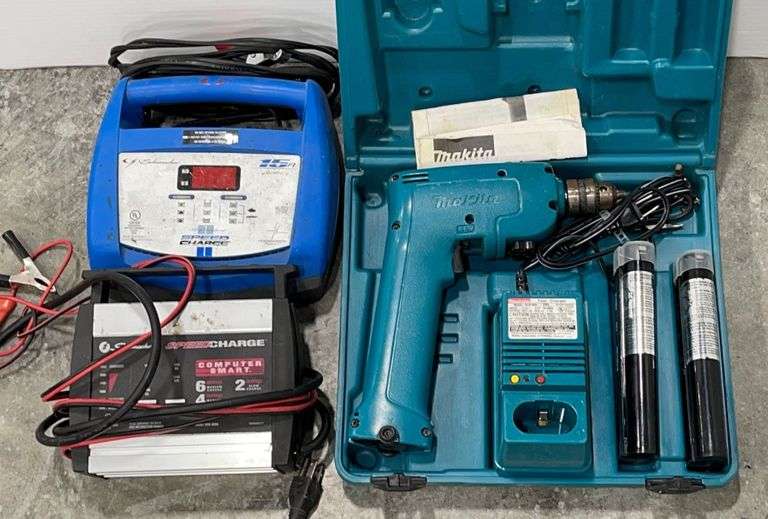 Makita cordless drill & battery chargers Schneider Auctioneers LLC