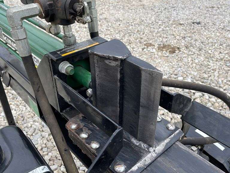 Forest King 22 ton log splitter Schneider Auctioneers LLC Forest King 22 ton log splitter Schneider Auctioneers LLC