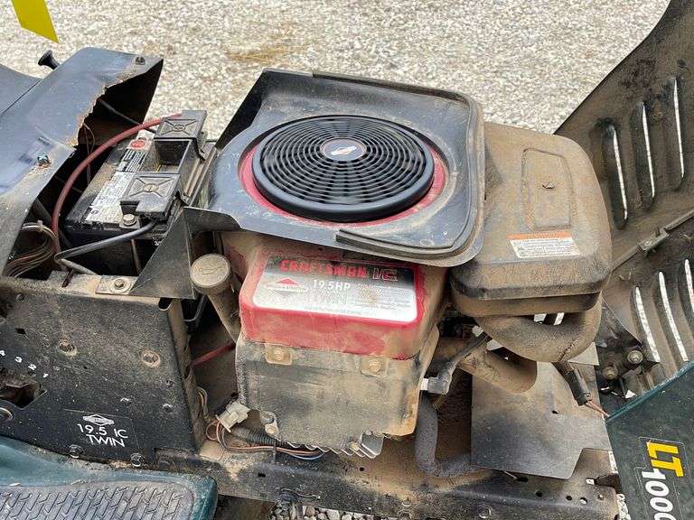 Craftsman LT1000 riding mower - Schneider Auctioneers LLC