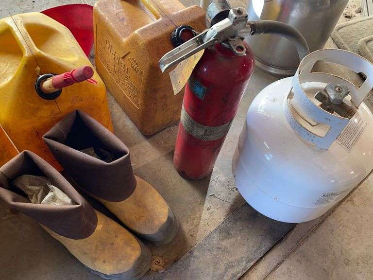 Gas cans, water boots, fire extinguisher, propane tank Sherwood Auctions
