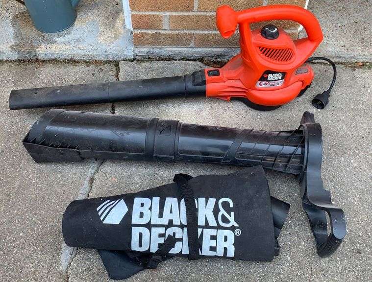 Black & decker leaf hog blower/vac Sherwood Auctions