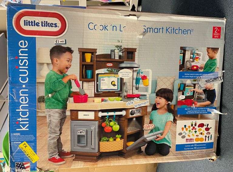 Little Tikes Cook ‘n Learn Smart Kitchen - Sherwood Auctions
