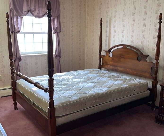 Solid Wood 4 Poster Queen Bed + Bonus Stearns & Foster Mattress/Box