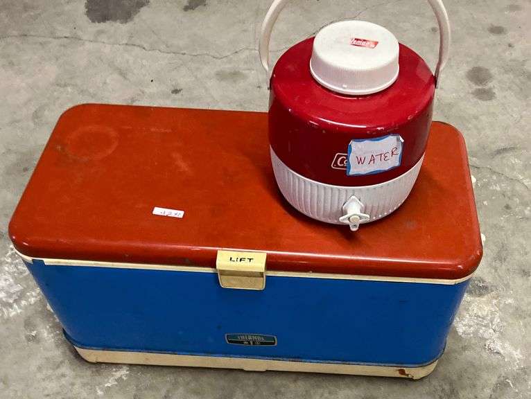 Vintage Cooler & Vintage Water Jug Sherwood Auctions