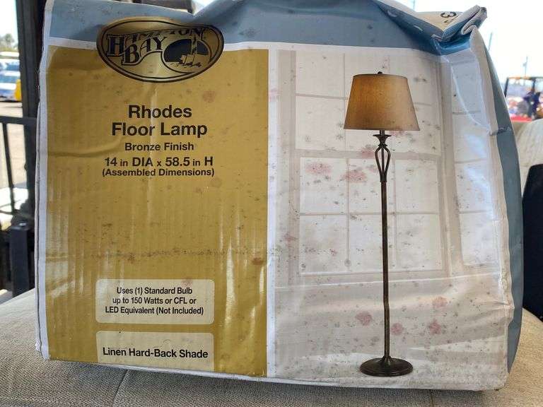 Hampton Bay Lamp - Sierra Auction Management Inc