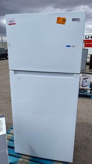 Vissani White Refrigerator Model: MDTF18WHR - Sierra Auction Management Inc