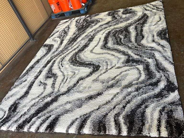 THOMASVILLE BALI LUXURY SHAG RUGS 7’10”x10’ Area Rug Sierra Auction