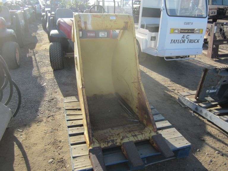 Balderson Excavator Bucket Sierra Auction Management Inc