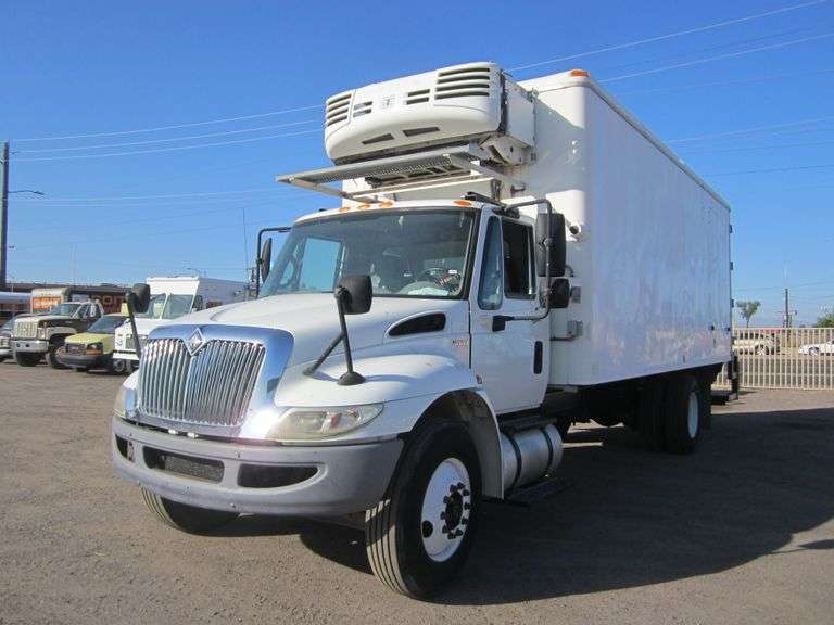 2010 International 4300 Reefer Truck Sierra Auction Management Inc
