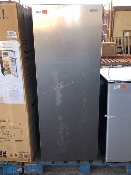 Vissani Stainless Convertible Freezer/Refrigerator - Sierra Auction