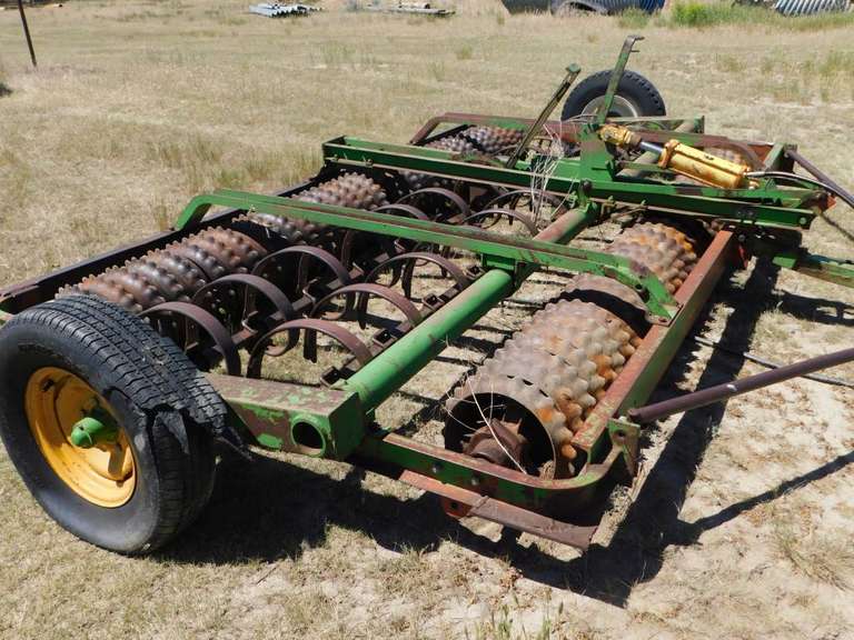 13 ft. Roller Harrow Smith Sales Co. Auctioneers