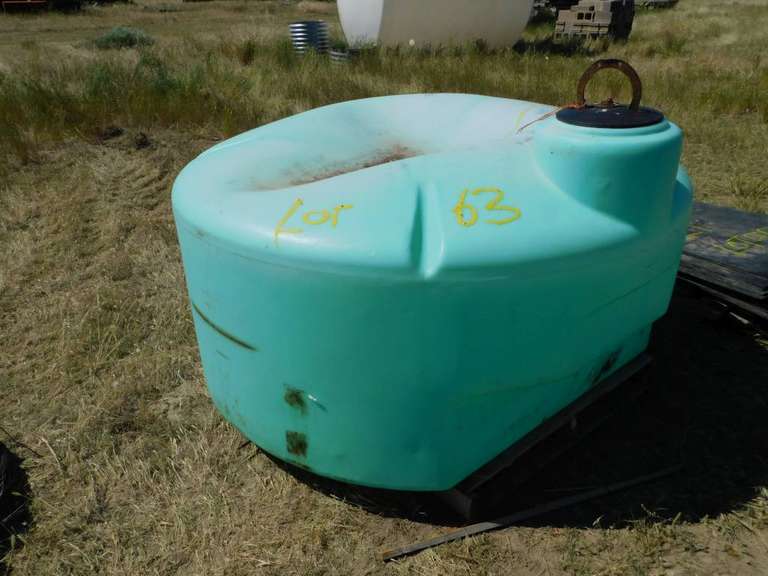 425 Gallon Tank Smith Sales Co. Auctioneers