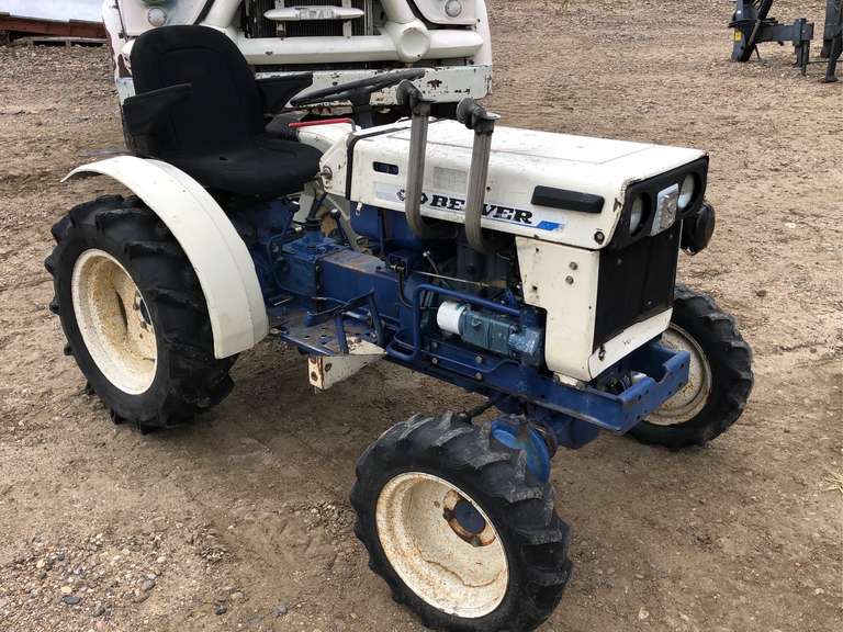 Satoh Beaver Tractor Smith Sales Co. Auctioneers