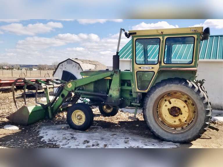 John Deere 4020 w/ Cab Smith Sales Co. Auctioneers