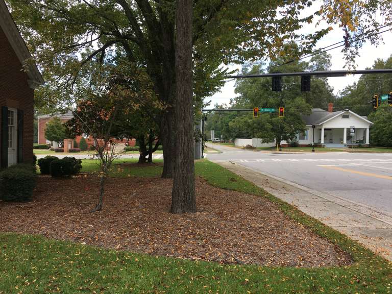 Commercial Building, Tennille, GA South Auction