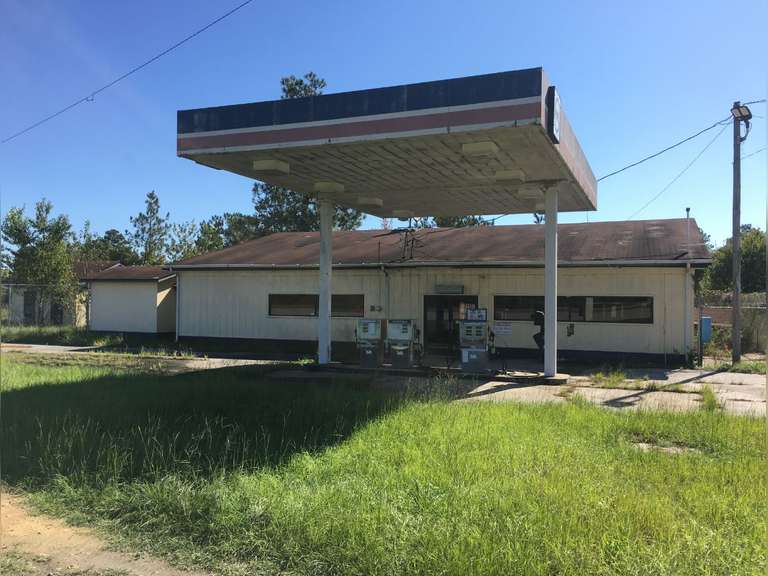 Convenience Store, Oak Park, GA South Auction
