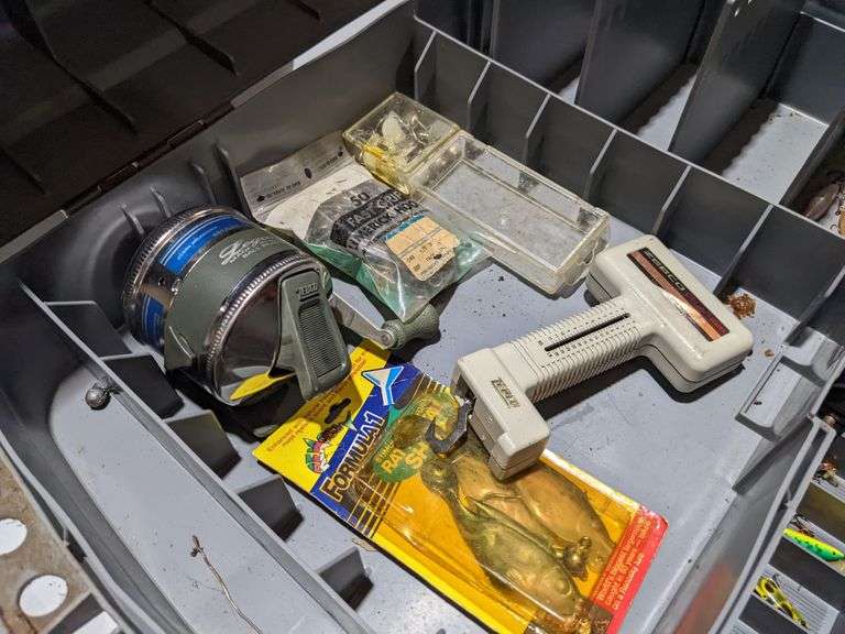 PLANO 759 tackle box South Auction