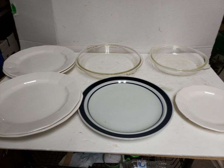 Glass Pie Plates, White Dinner Plates, Blue Stoneware Plate Trice