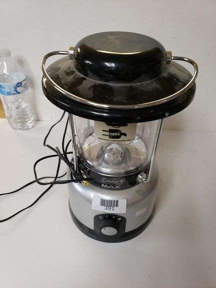 Coleman Max Lantern - Trice Auctions