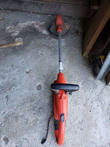 Black And Decker Cordless Weed Eater - Trice Auctions