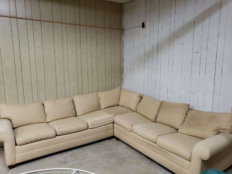 Sectional Couch Trice Auctions