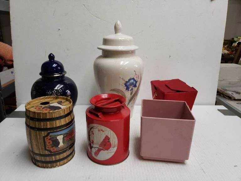 Blue Japanese Vase With Lid, Urn With Lid & More Trice Auctions