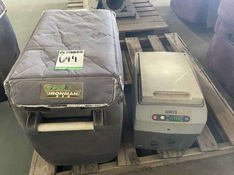 40L Ironman Fridge/Freezer Esky & Dometic Waeco Coolpro TC14FL TVAA
