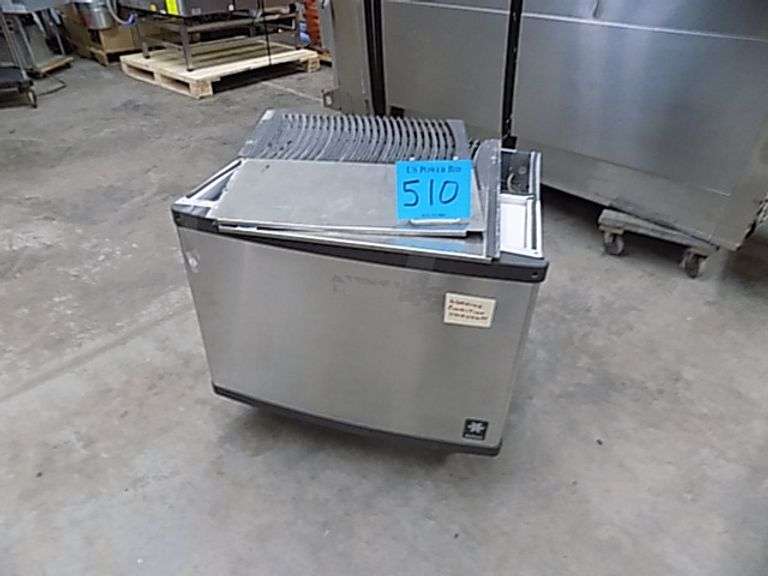 Ice Maker WORKING COND UNKNOWN , MISSING PANEL US Power Bid