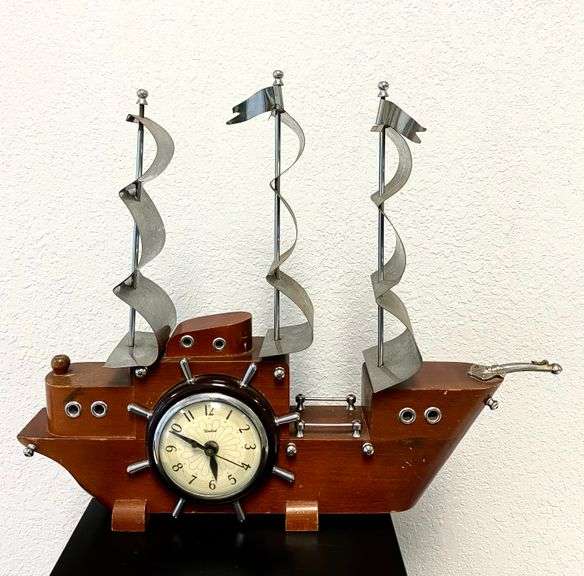 VINTAGE SHIP CLOCK United Clock Corp Model 810 RARE Auctionology LLC