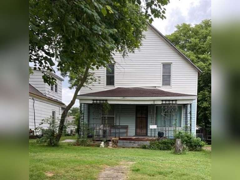 4 Bedroom Home, Wellington, Ks J.P. Weigand & Sons, Inc. Auction