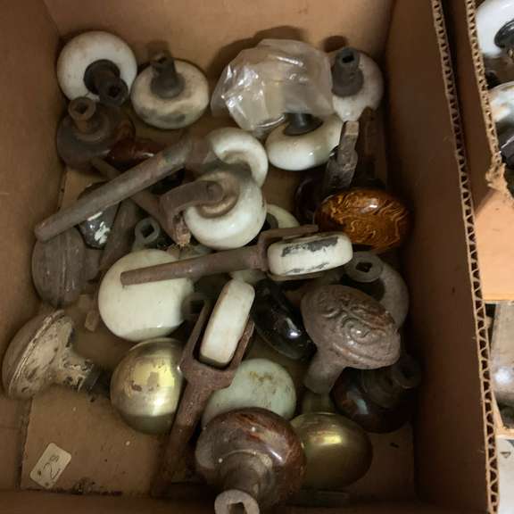 Vintage Door Knobs and Misc. Wolfe Auction & Realty, LLC
