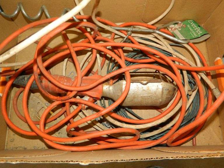 Pet Stake, Drop Light & More Wolfe Auction & Realty, LLC