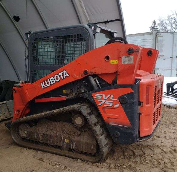 2020 Kubota SVL 752 track skid loader W. Yoder Auction