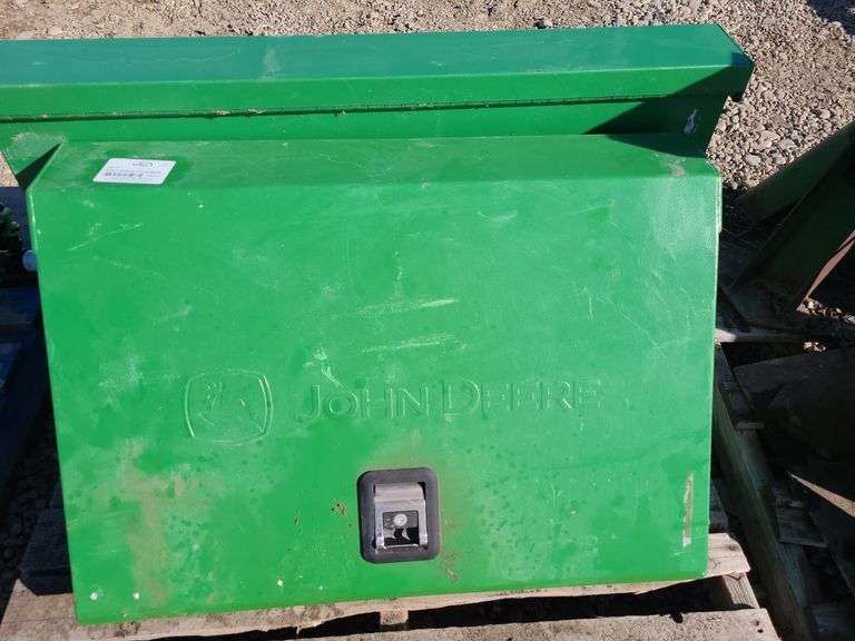 John Deere Tool Box Yorkton Auction Centre