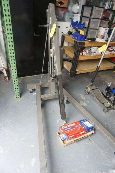 Pittsburgh 2-Ton Heavy Duty Folding Engine Crane - Yellow Tag Auctions