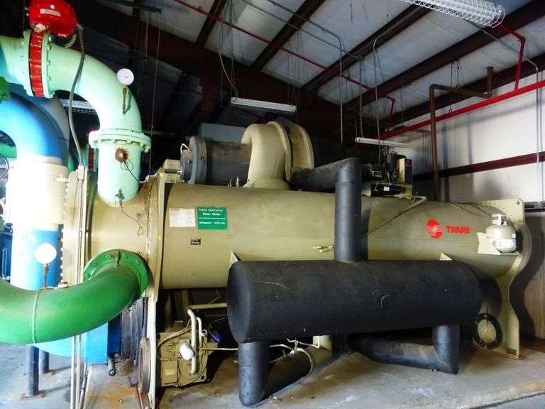Trane CentraVac Water Chiller - Yellow Tag Auctions