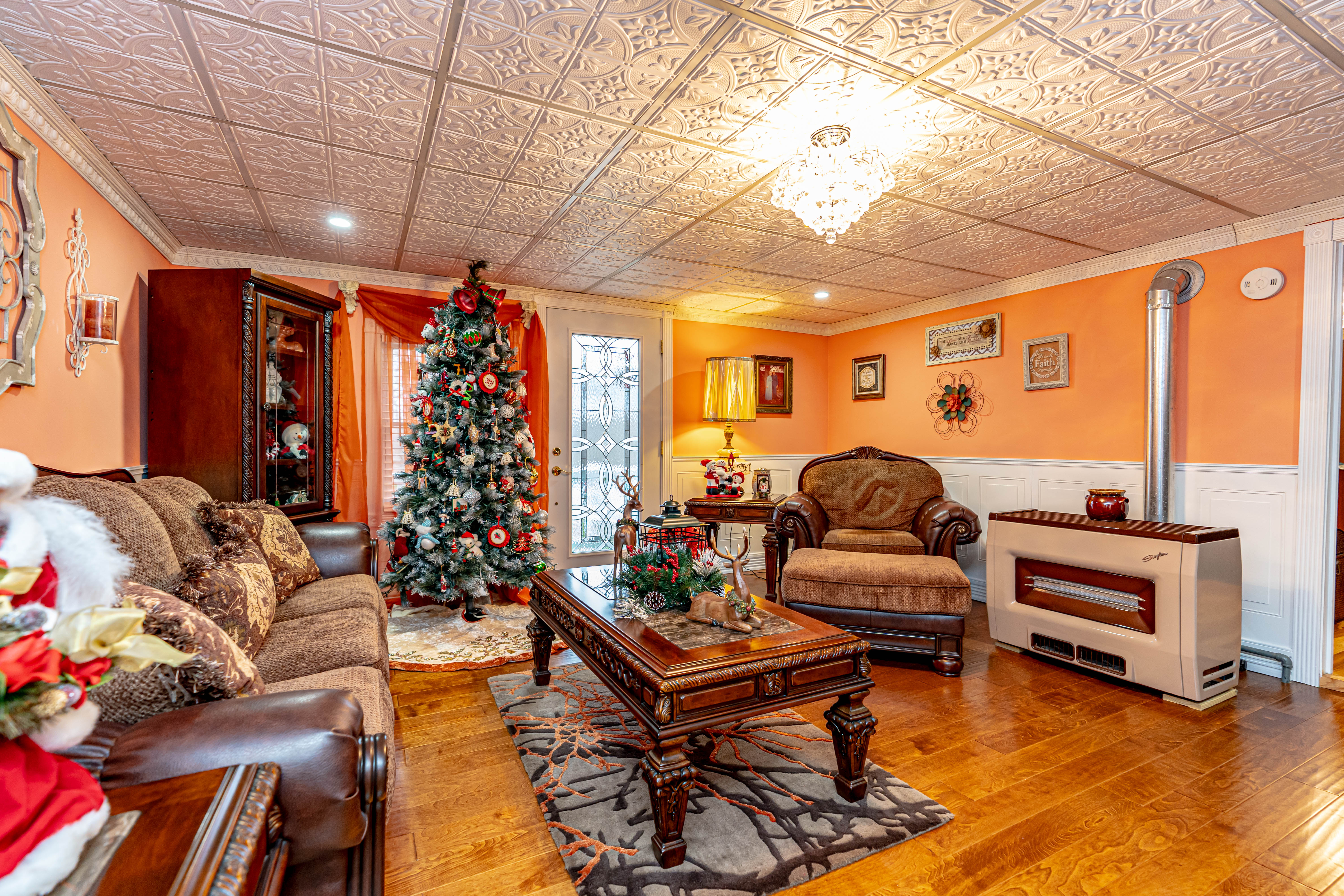 Auction 1047 Phelps Johnson Rd Saturday, July 25th 1000 am CDT