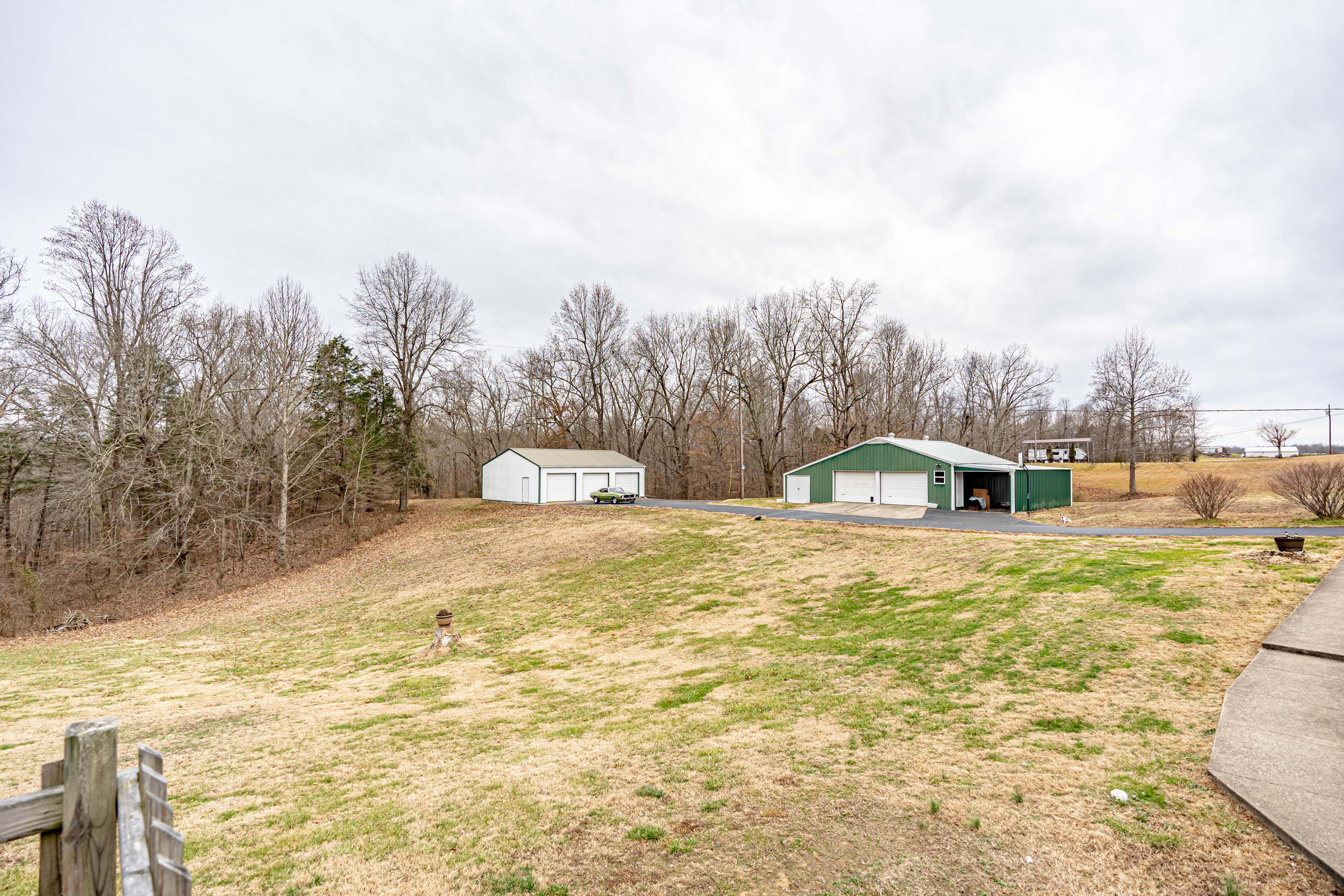 Auction 1047 Phelps Johnson Rd Saturday, July 25th 1000 am CDT