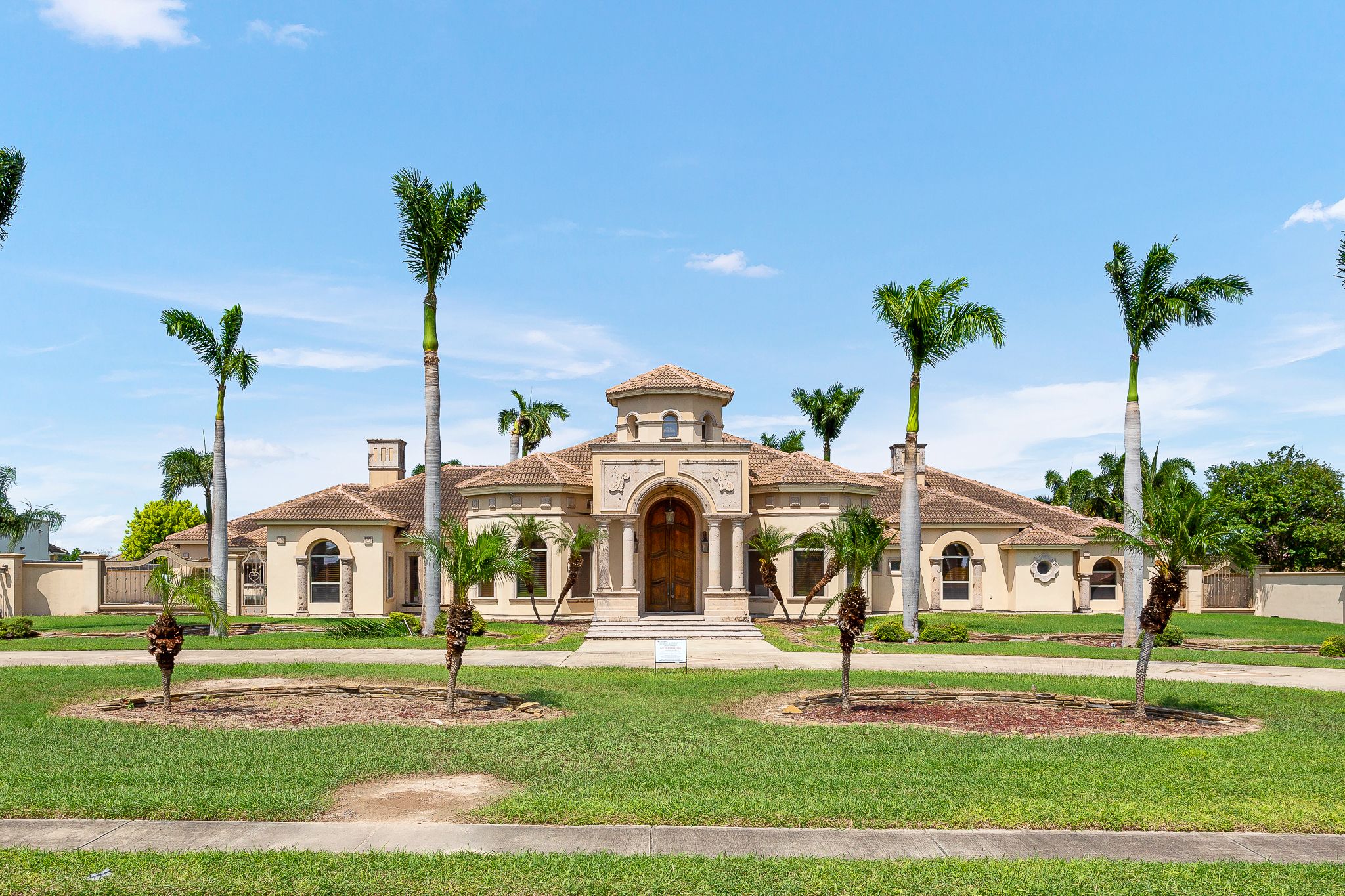 Online Auction Single Family Home 704 Inspiration Drive, Pharr, TX