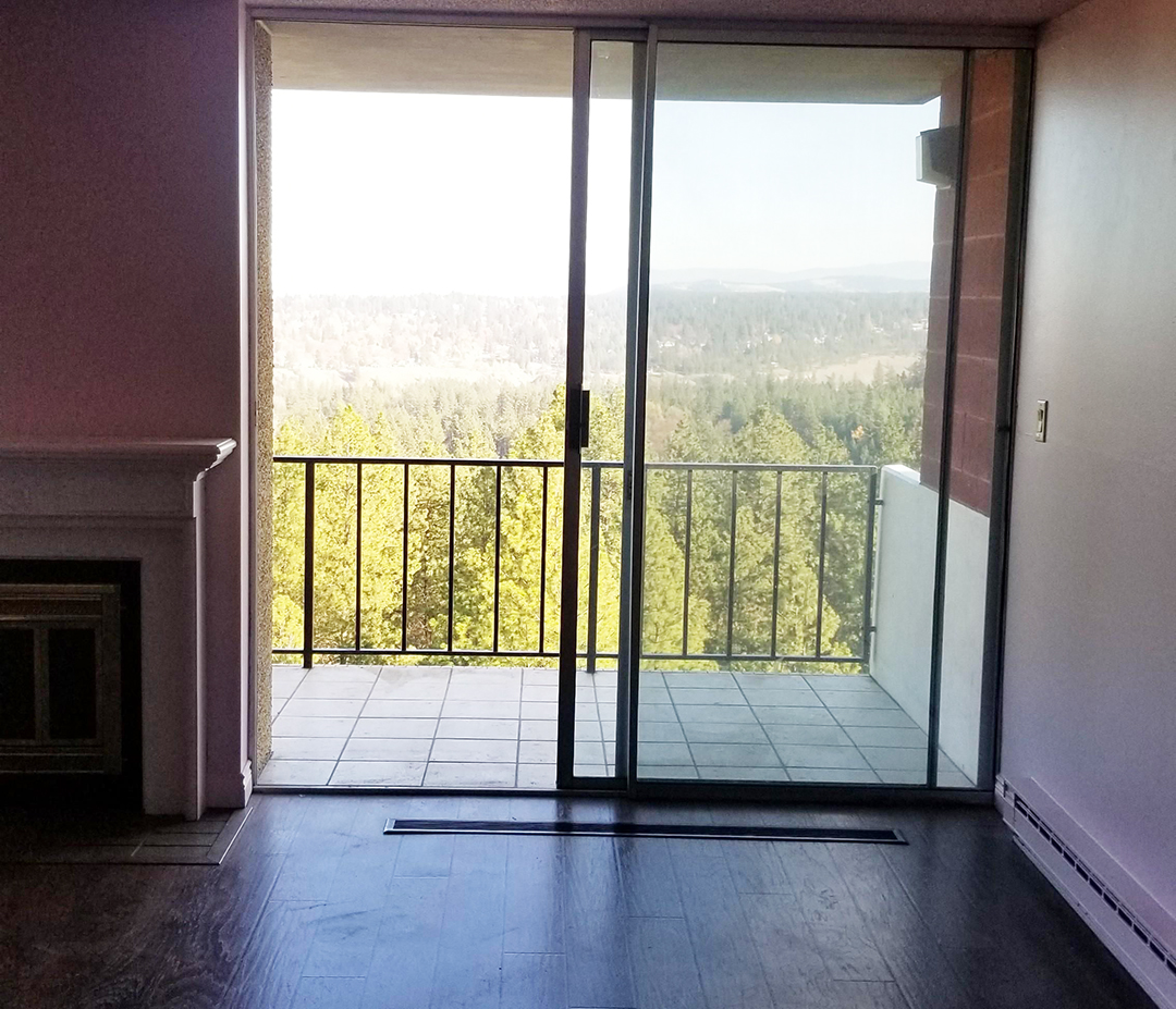 Online Auction Condo Unit 1311 S. Westcliff Place, Unit 603, Spokane